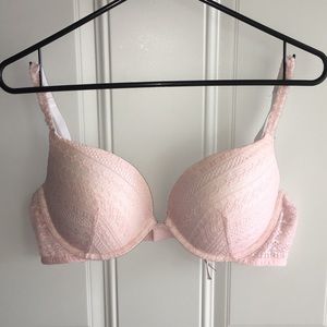 VS pink lace push-up bra
